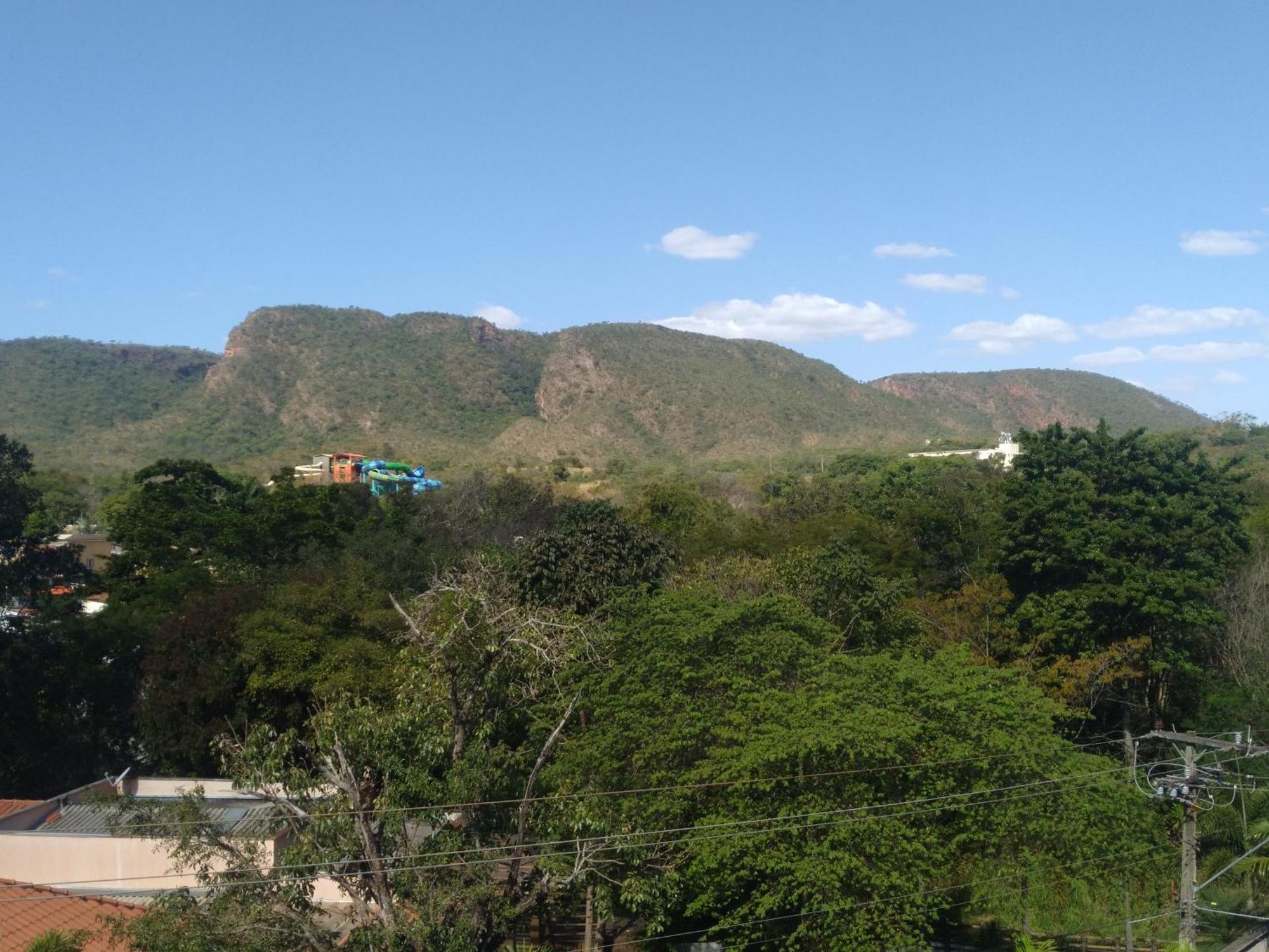 Aguas Da Serra Com Acesso Ao Rio E Vista Pra Serra *